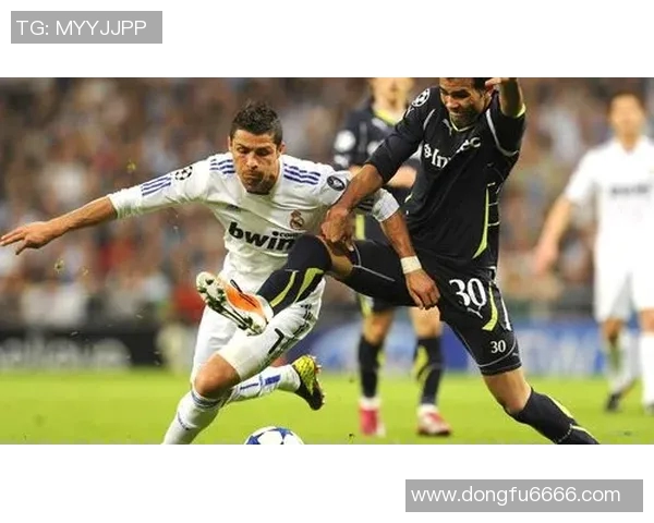 足球明星背后的家庭故事揭秘他的后爹是谁及其影响力